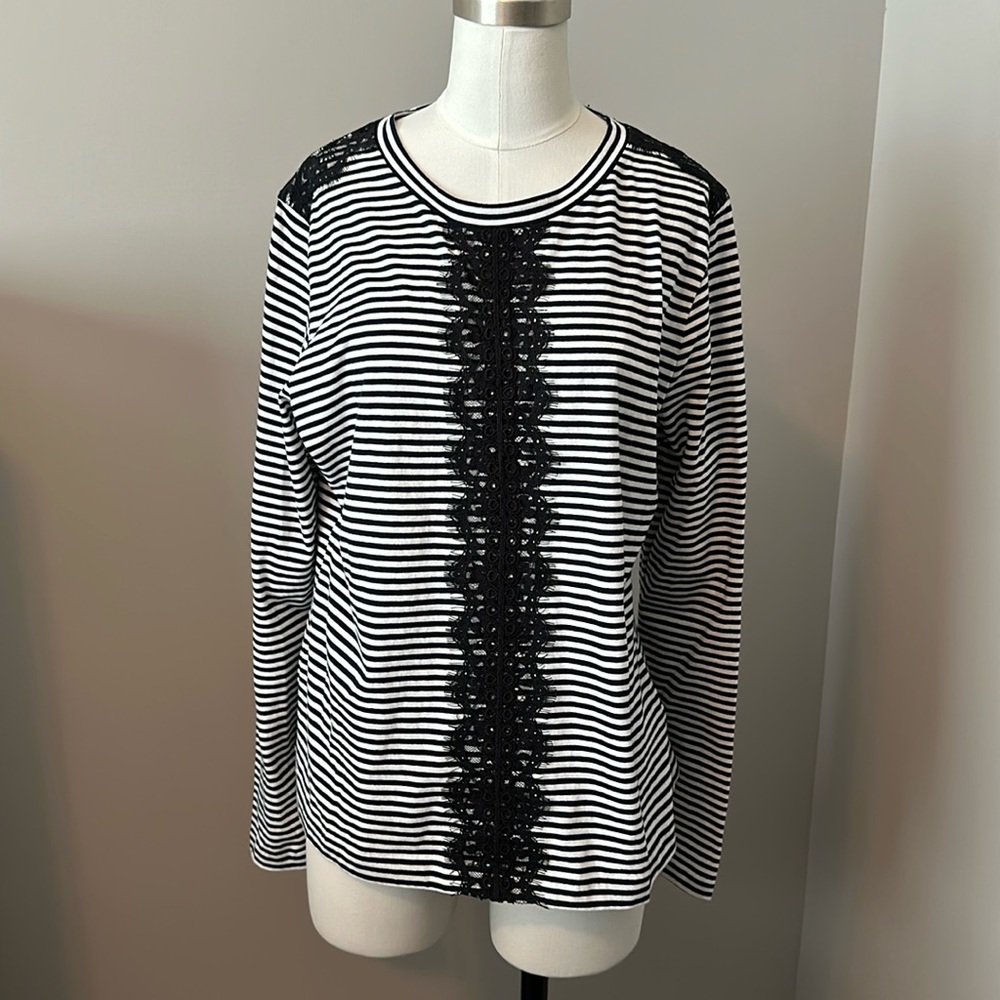Jcrew long sleeve black and white stripe top, crewneck , Xl, lace detailing